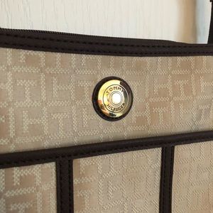 Tommy Hilfiger Bags - Tommy Hilfiger purse BRAND NEW Tommy Hilfiger Bags - Tommy Hilfiger purse BRAND NEW